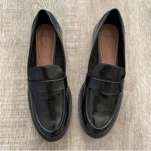 NWOT Zara Black Penny Loafers Chunky Heel Women Size 6